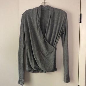 Lululemon Gray Wrap Yoga Top Size S